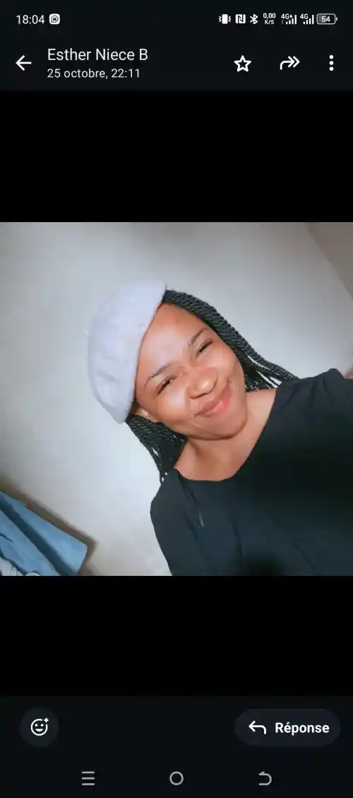 photo de profil de Anne-mMarie Aganze