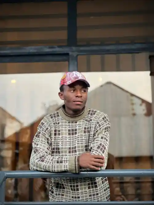 photo de profil de Bolangi mulangu